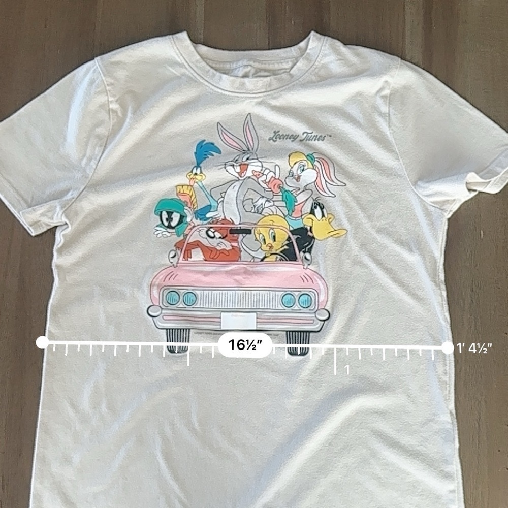 Abercrombie kids Looney toones graphic tshirt - Picture 6 of 6